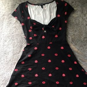 Black lip print dress
